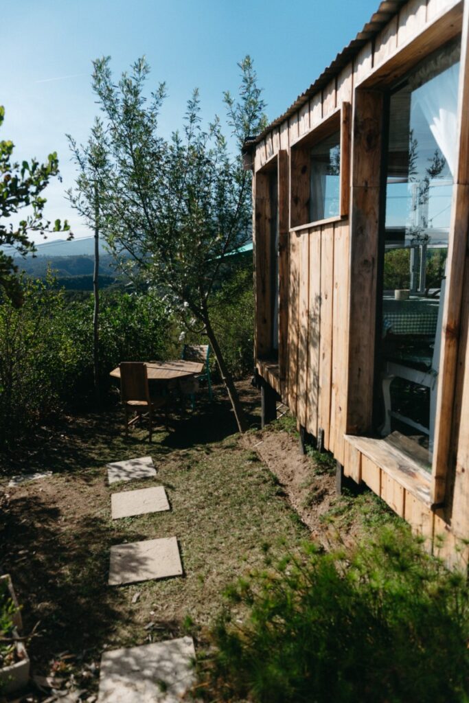 Mountain Magic 4 – The Love Shack, keeping a strong focus on romantic intent + location + cabin uniqueness: